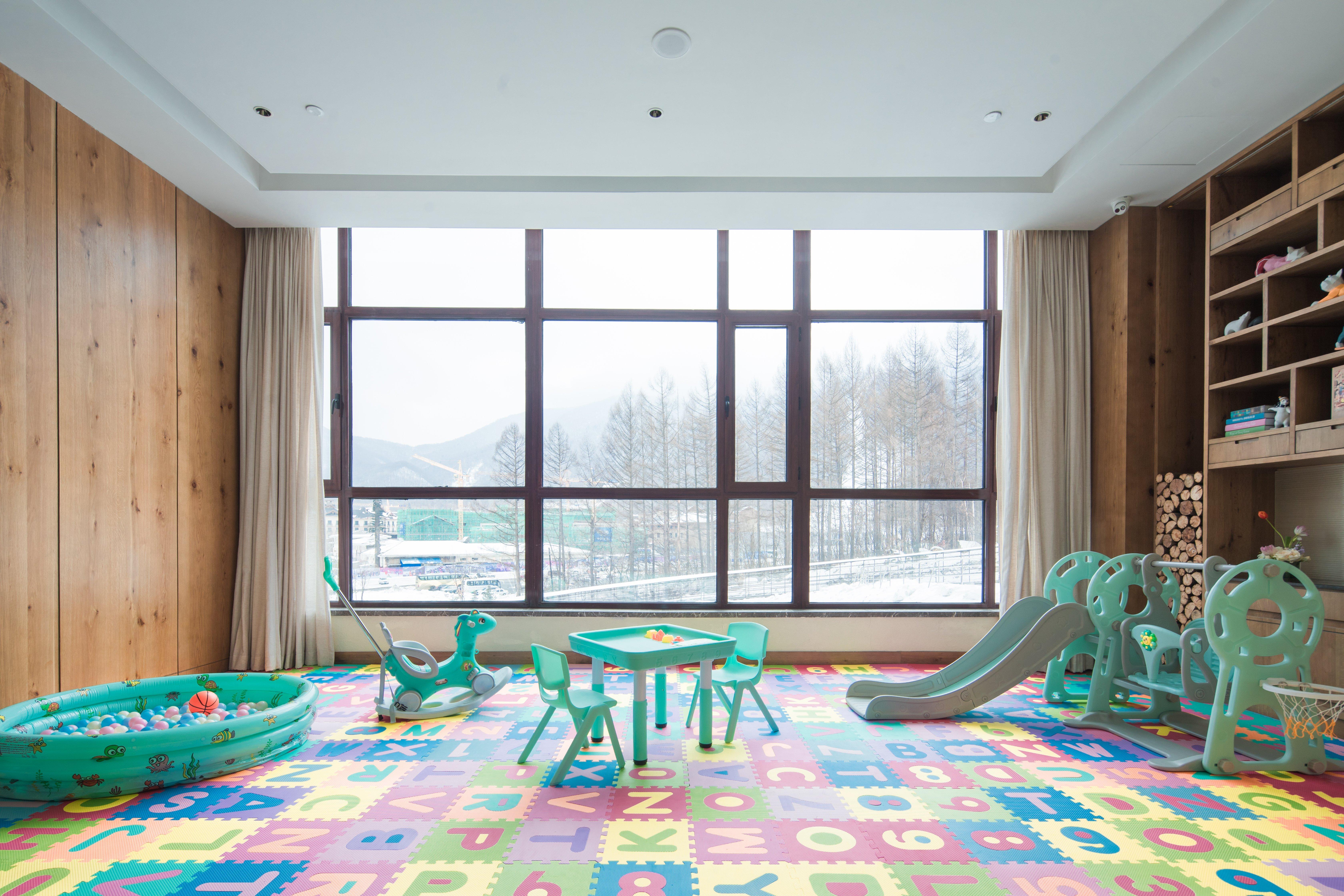 Holiday Inn Jilin Beidahu By Ihg Exterior photo